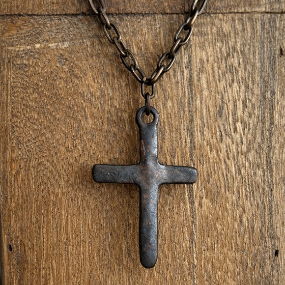 Rest Easy Rustic Cross - Picture 2 of 2